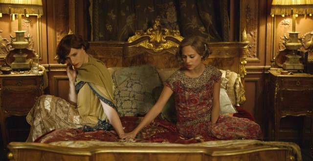 ENTER+DANISHGIRL-MOVIE-REVIEW+2+PH