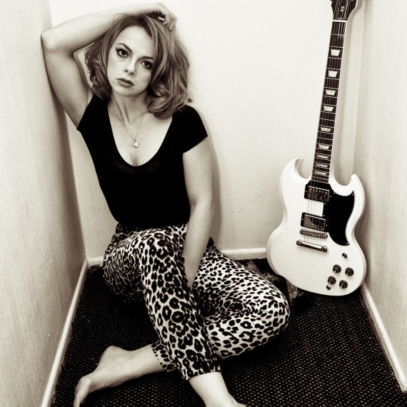 samantha-fish-a-570x570