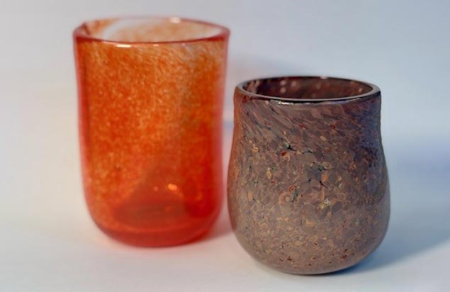 This image has an empty alt attribute; its file name is hot-glass.jpg